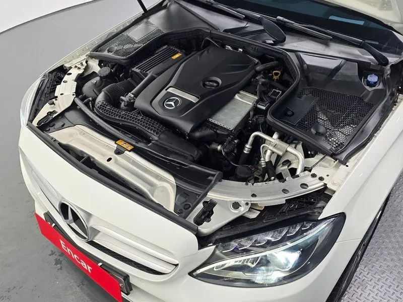 Mercedes-Benz C 200 САМО 30% АВАНС, снимка 5 - Автомобили и джипове - 56251396