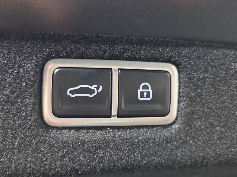 Hyundai Sonata Exclusive* ПОДГРЕВ* ОБДУХВАНЕ* 360 КАМЕРИ* MEMORY, снимка 16 - Автомобили и джипове - 56585929