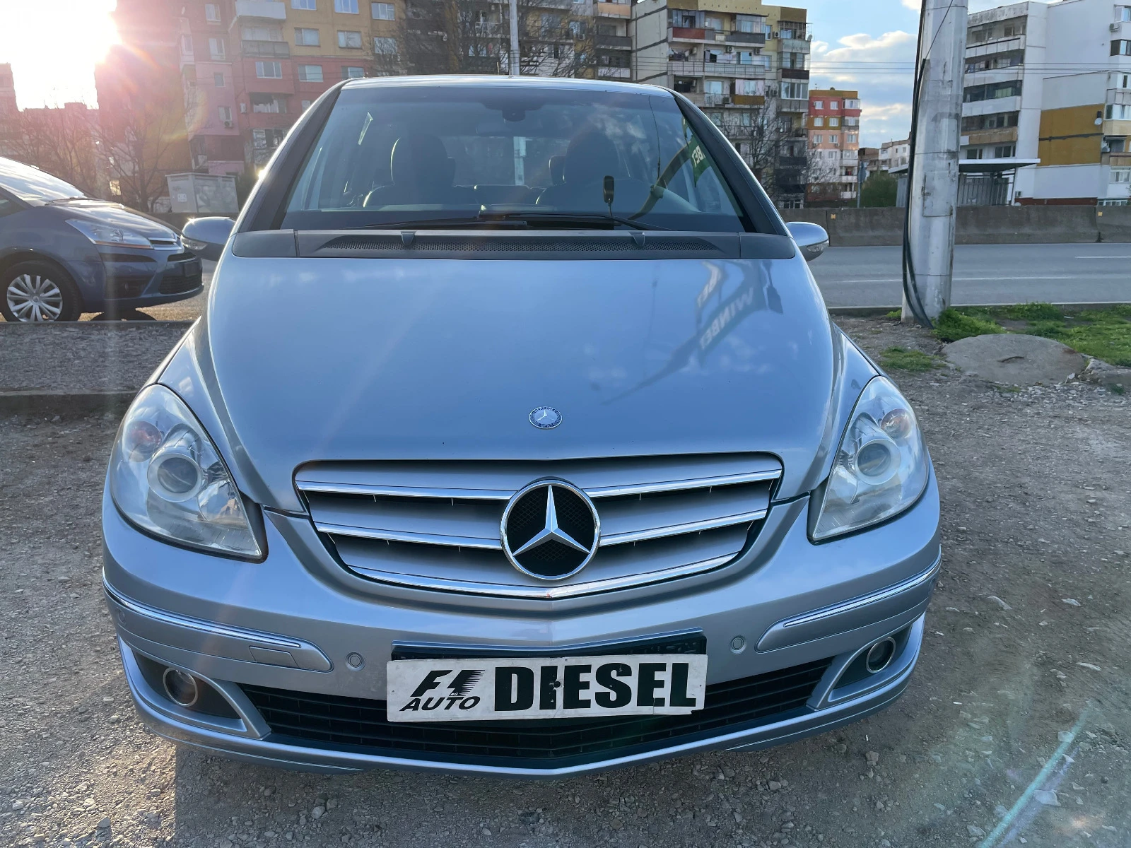 Mercedes-Benz B 180 2.0-CDI-КЛИМА - изображение 2