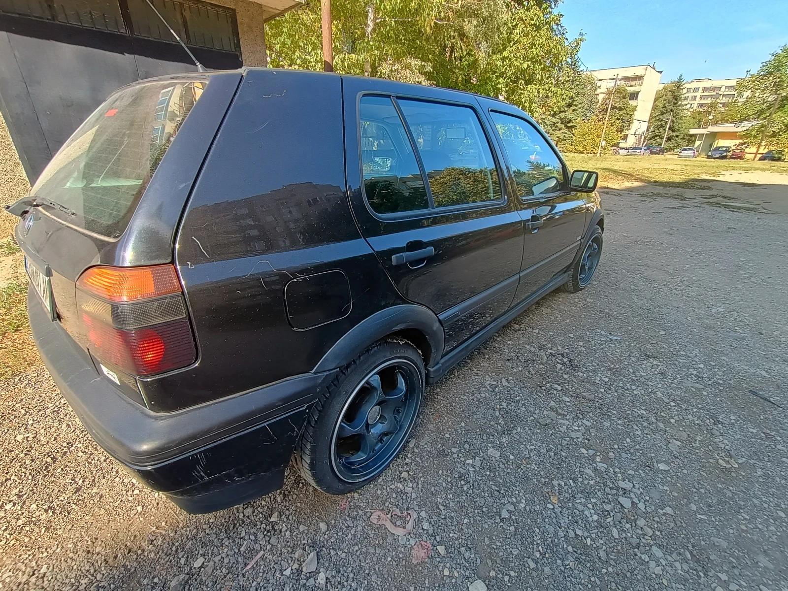 VW Golf 1, 9 ТДИ ГТ  - изображение 2