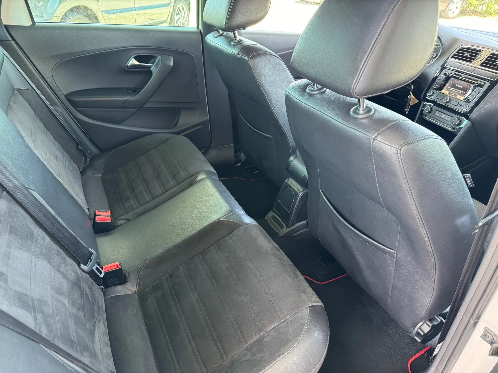 VW Polo GTI Швейцария Автоматик | Mobile.bg — изображение 11