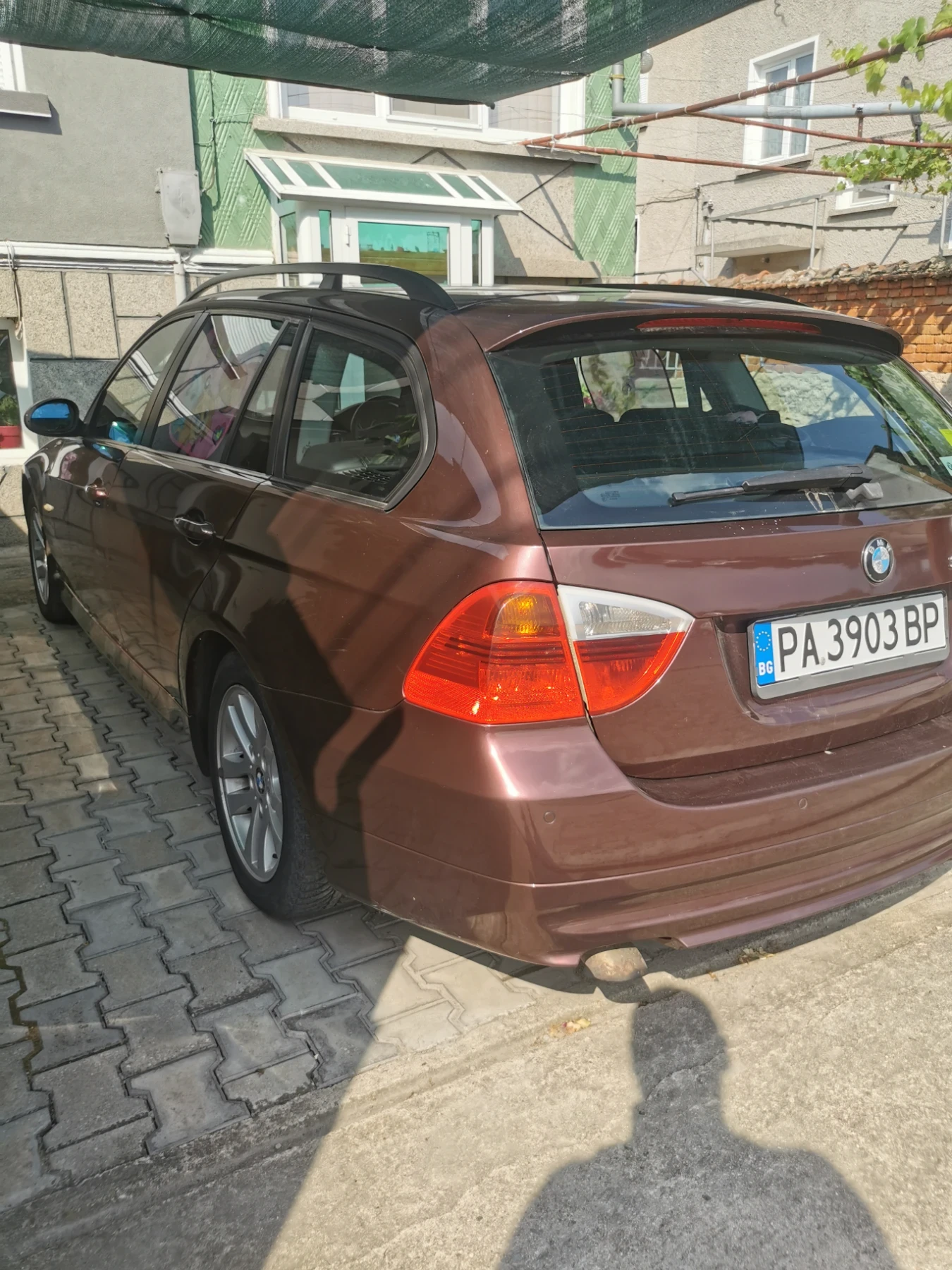 BMW 320  - изображение 2