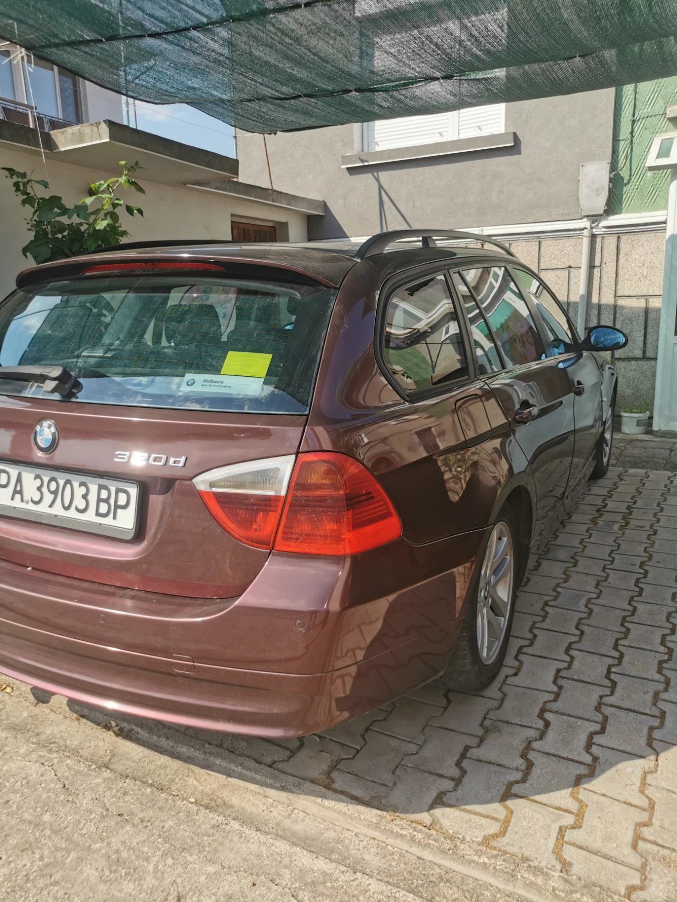 BMW 320  - изображение 4