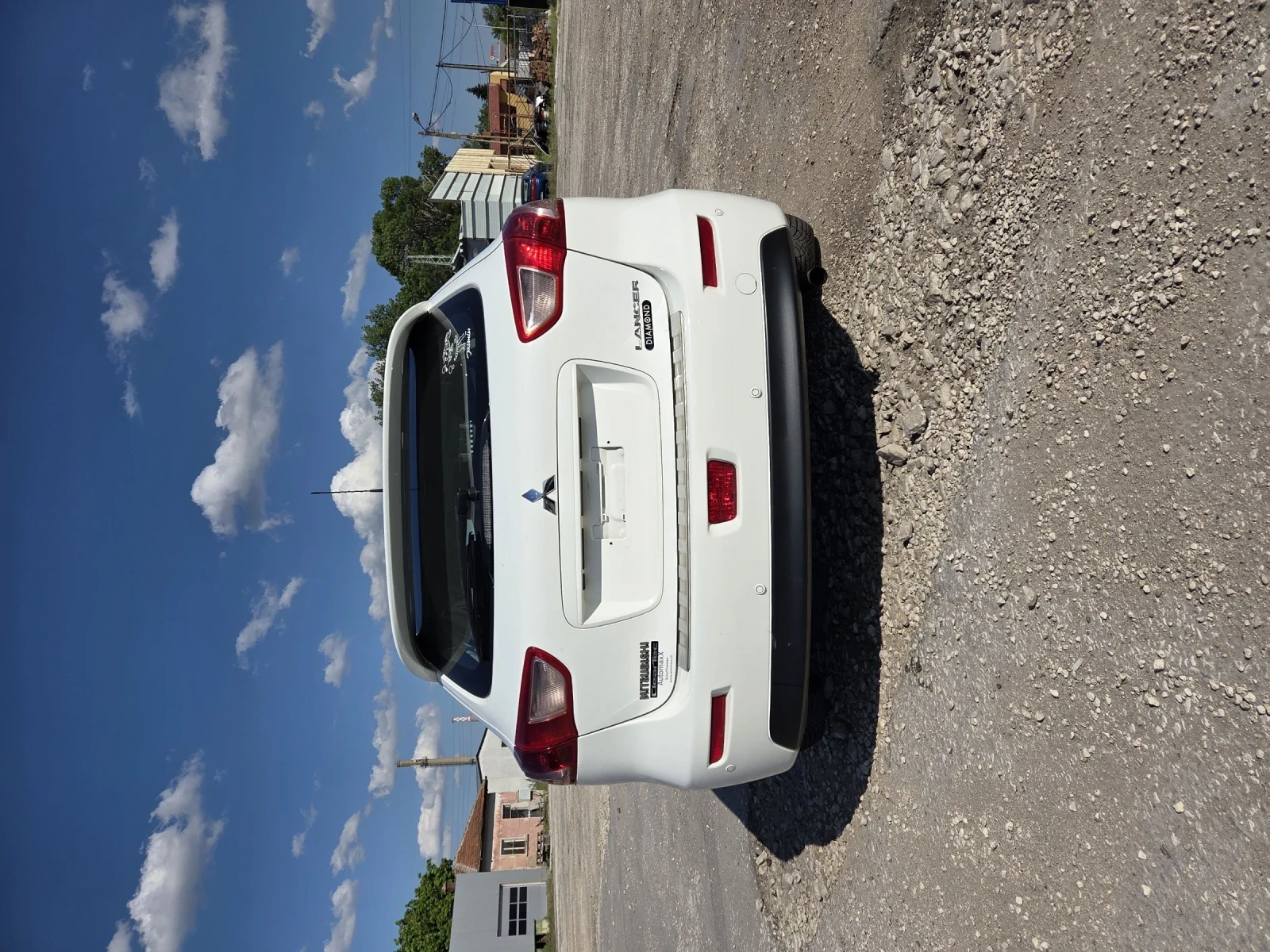 Mitsubishi Lancer  WHITE LANCER DIAMOND 117к.с. - изображение 6