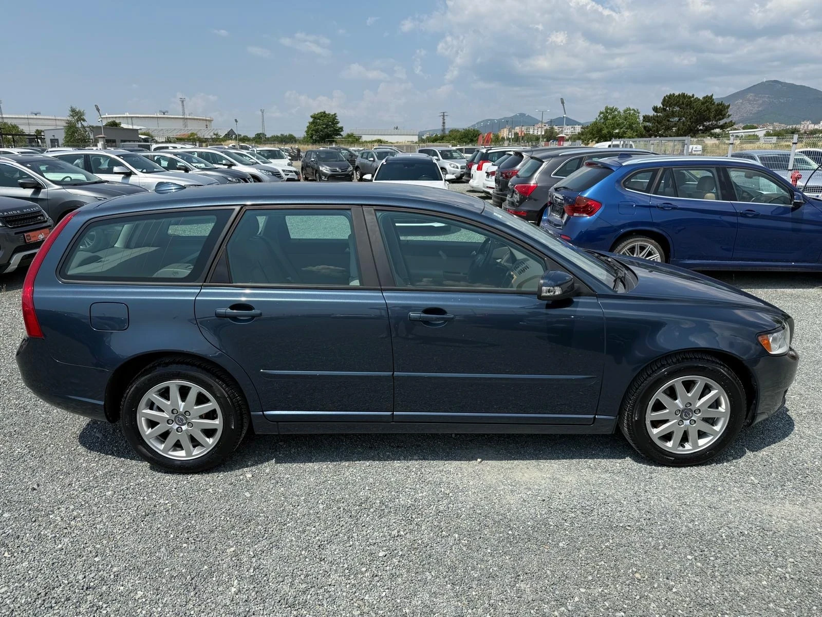 Volvo V50 (KATO НОВА) - изображение 4
