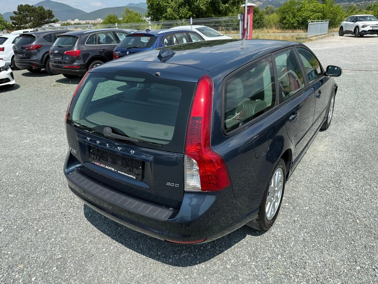 Volvo V50 (KATO НОВА) - изображение 6