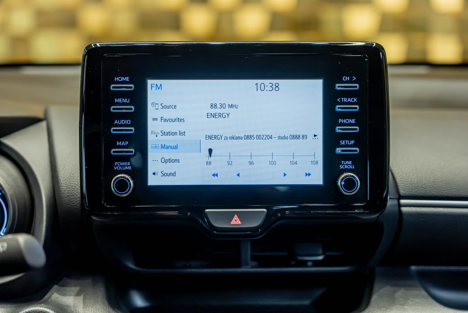 Toyota Yaris 1.5 Hybrid | Mobile.bg   17