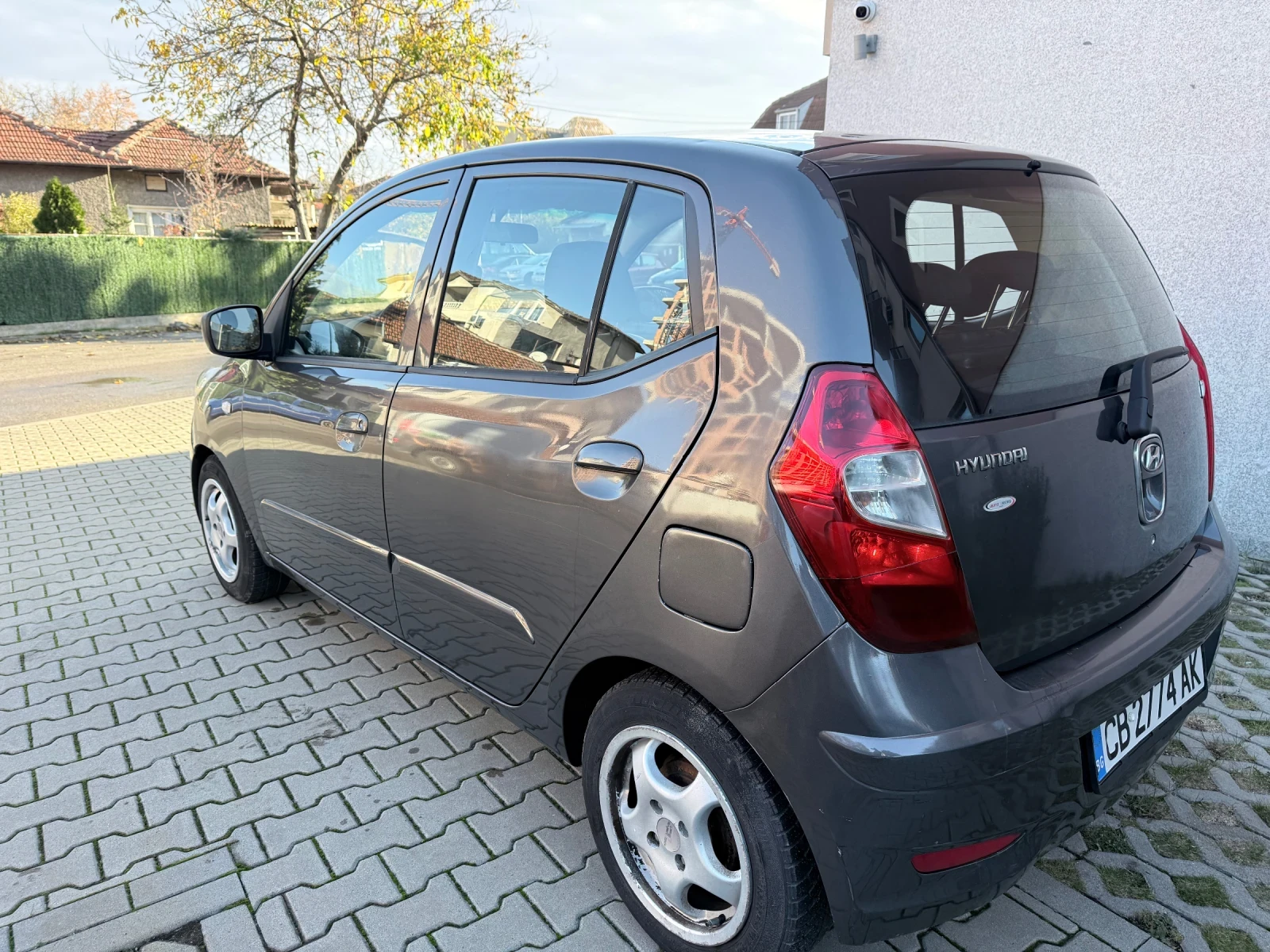 Hyundai I10 Face-Lift първи собственик Газ-Бензин - изображение 5