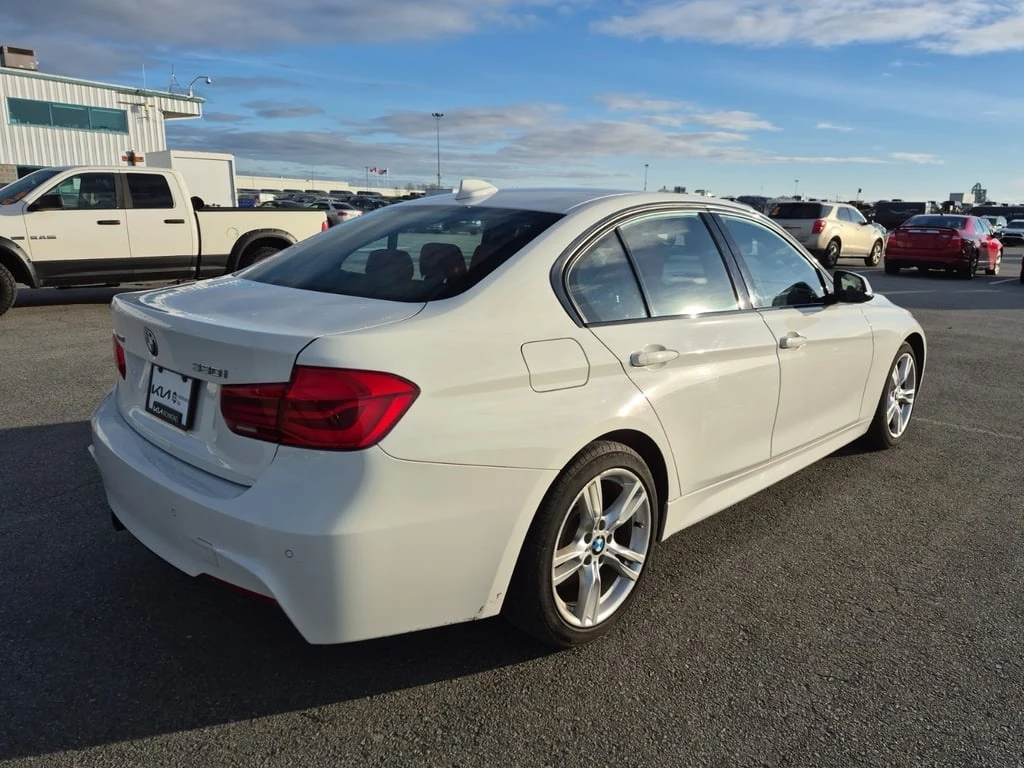 BMW 330 * 330I XDRIVE * CARFAX * ���� �� �� | Mobile.bg � ����������� 3