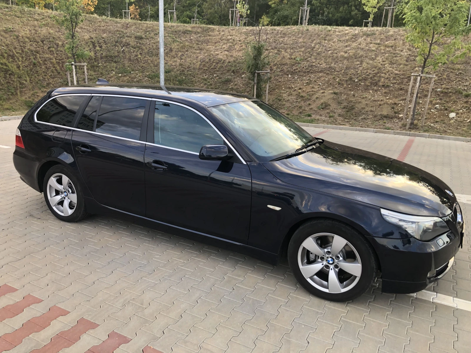 BMW 520  - изображение 10