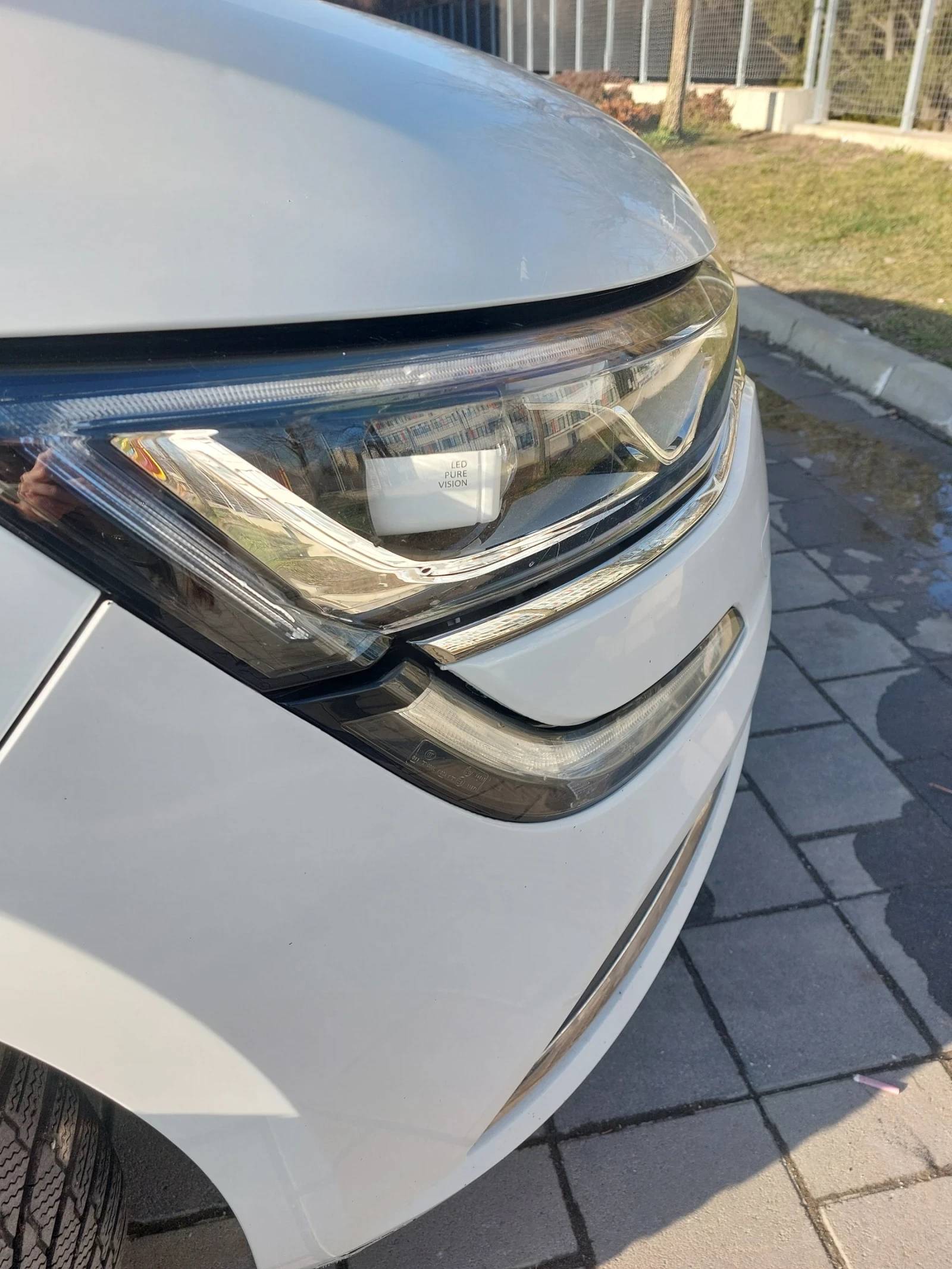 Renault Talisman 1.7 dCi 120к.с, снимка 12 - Автомобили и джипове - 53713799