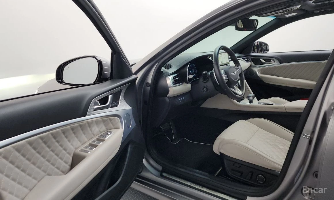 Genesis G70, снимка 10 - Автомобили и джипове - 53865969