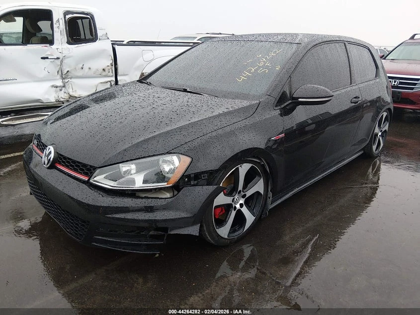 VW Golf * Gti S* , снимка 2 - Автомобили и джипове - 54049783