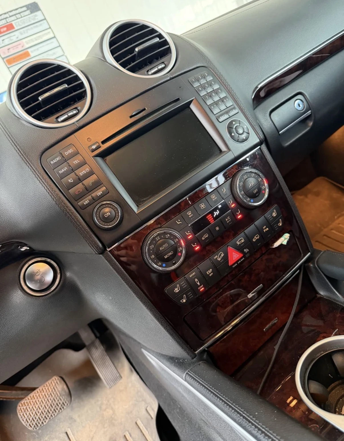 Mercedes-Benz ML 550 AMG * ��������� * KEYLESS * TV * �������� �������  | Mobile.bg � ����������� 4