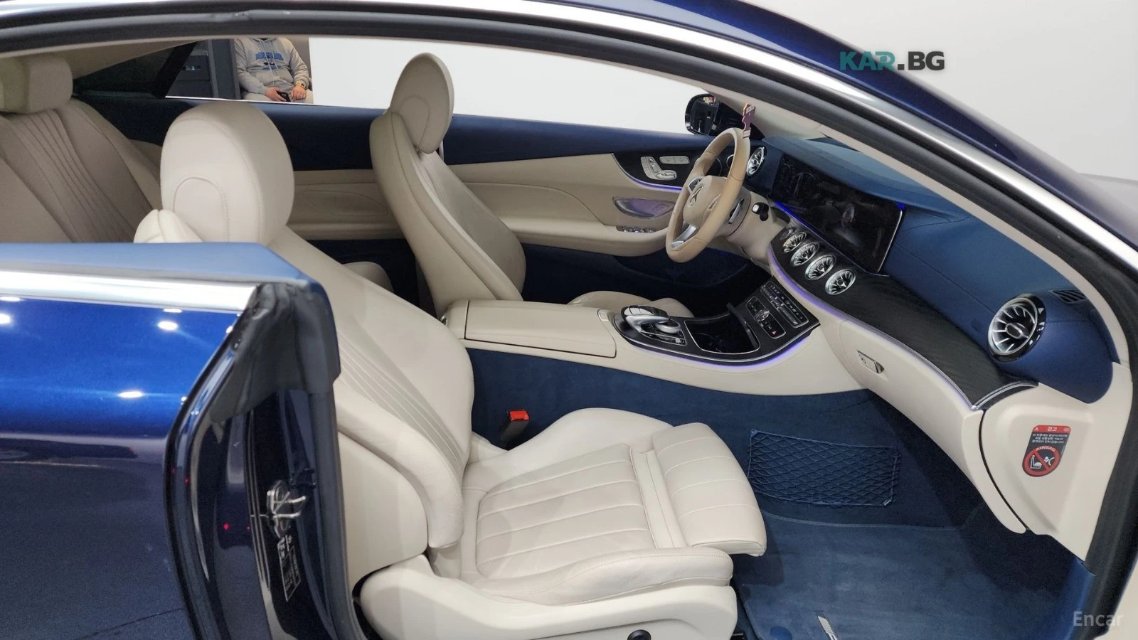 Mercedes-Benz E 220 КОЖА* НАВИ* ПАНО* HUD, снимка 9 - Автомобили и джипове - 55245622