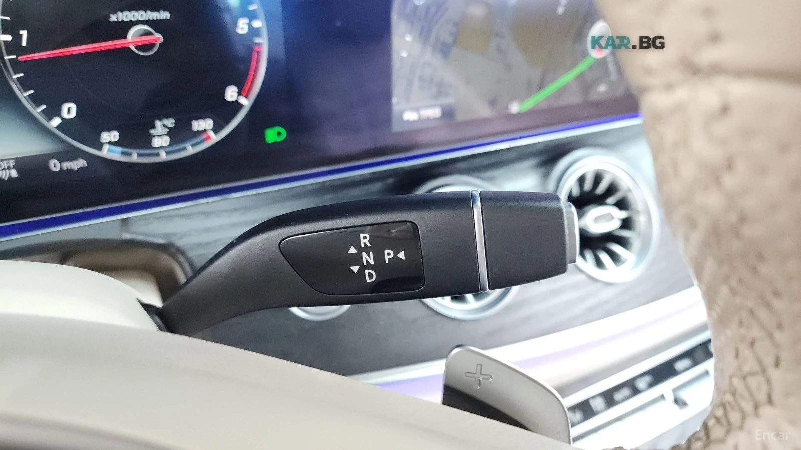 Mercedes-Benz E 220 КОЖА* НАВИ* ПАНО* HUD, снимка 7 - Автомобили и джипове - 55245622