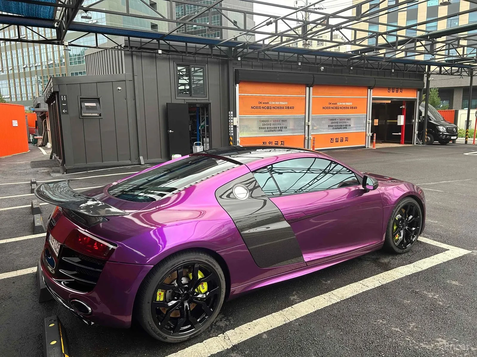 Audi R8 5.2V10* COUPE* TUNING* UNIKAT* TOP OFERTA*  | Mobile.bg � ����������� 4