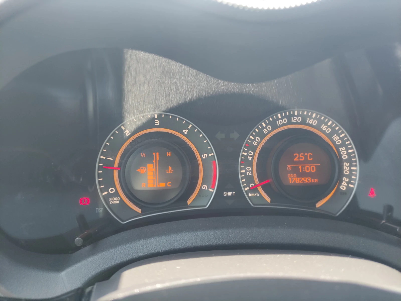 Toyota Auris 1.4d4d отличен феис лифт 176000км евро 5, снимка 11 - Автомобили и джипове - 55418992