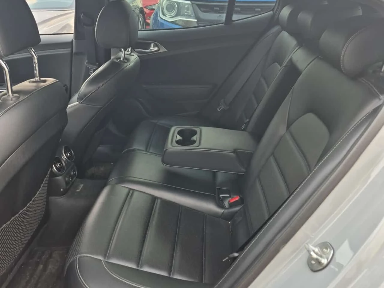 Kia Stinger GT LIMITED/CARFAX/ПОДГРЕВ/ПАНО/, снимка 12 - Автомобили и джипове - 55708338