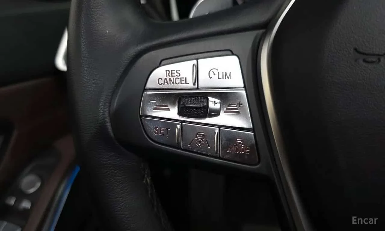 BMW 330 * 330e Luxury * ЦЕНА ДО БГ, снимка 14 - Автомобили и джипове - 55725399