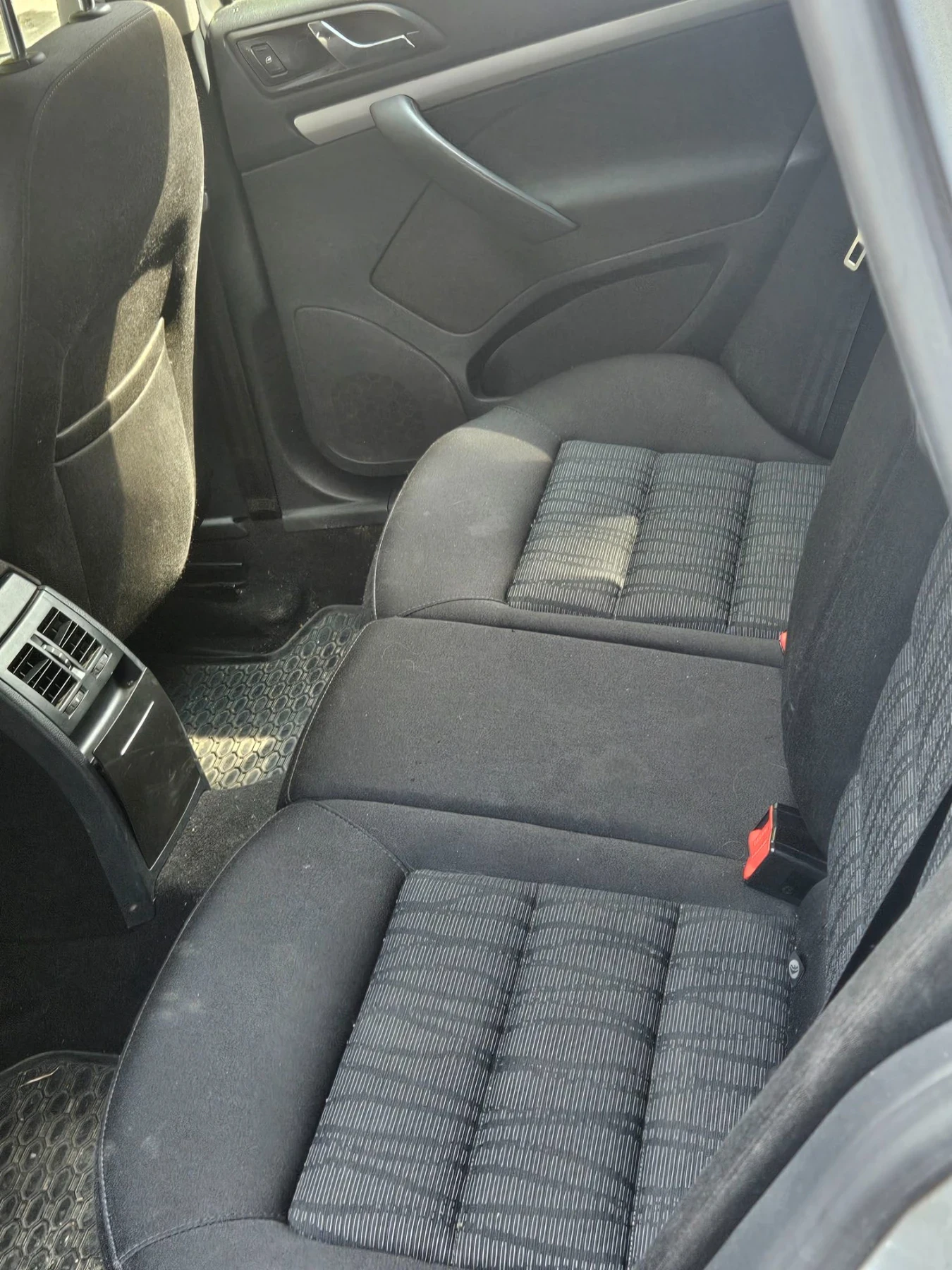 Skoda Octavia, снимка 10 - Автомобили и джипове - 55790001