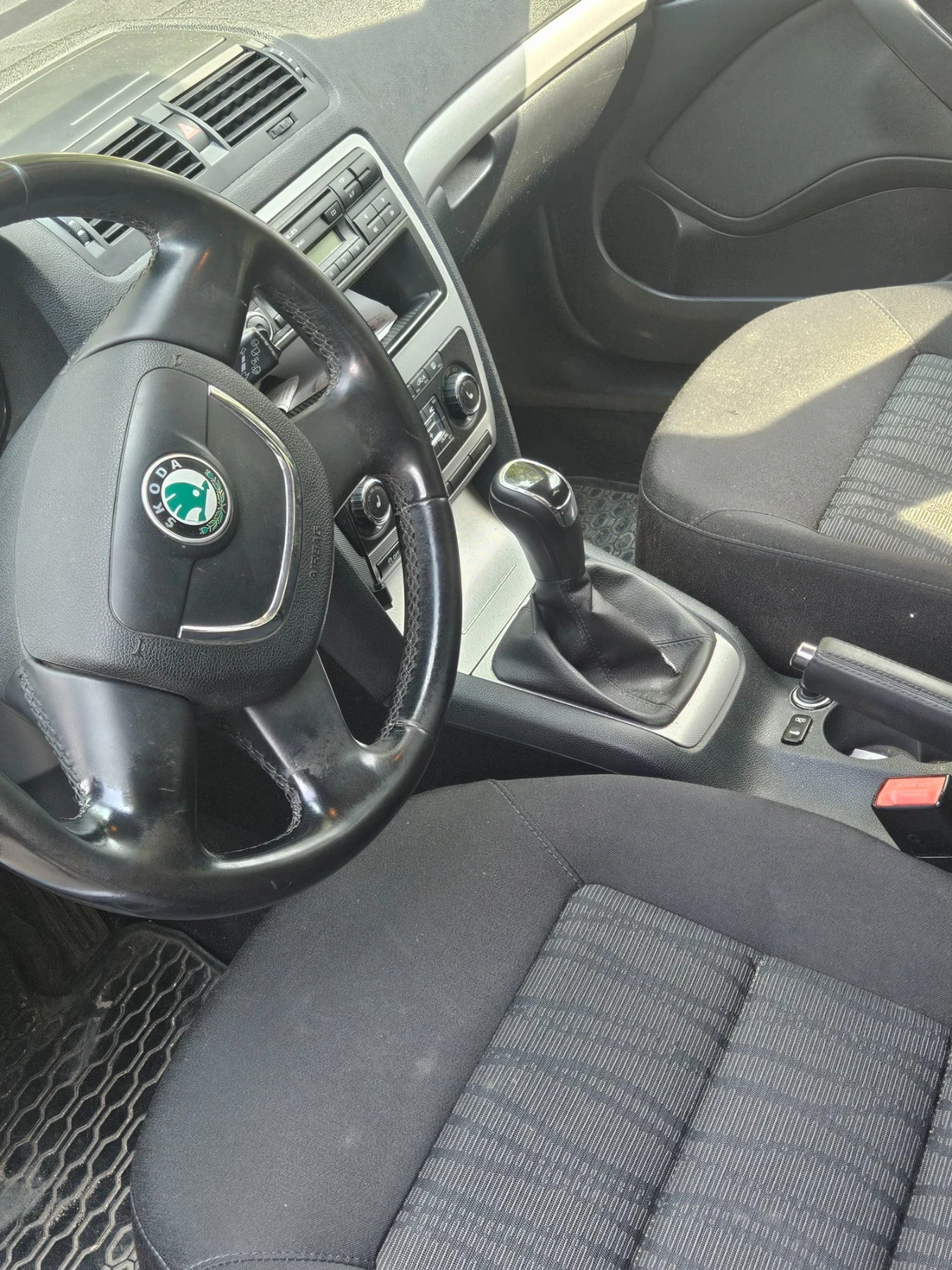 Skoda Octavia, снимка 8 - Автомобили и джипове - 55790001