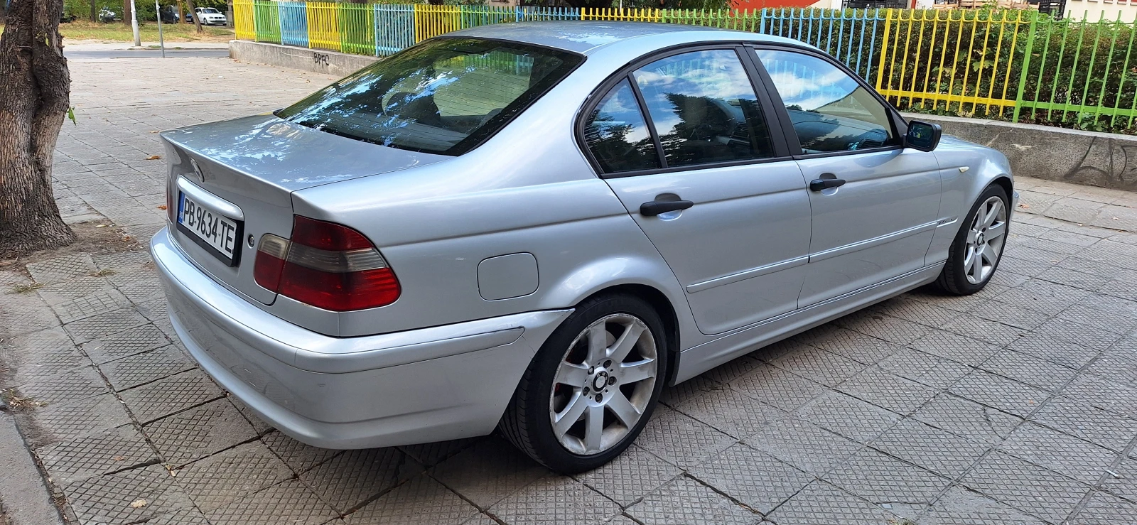 BMW 330 330D, снимка 3 - Автомобили и джипове - 55950934