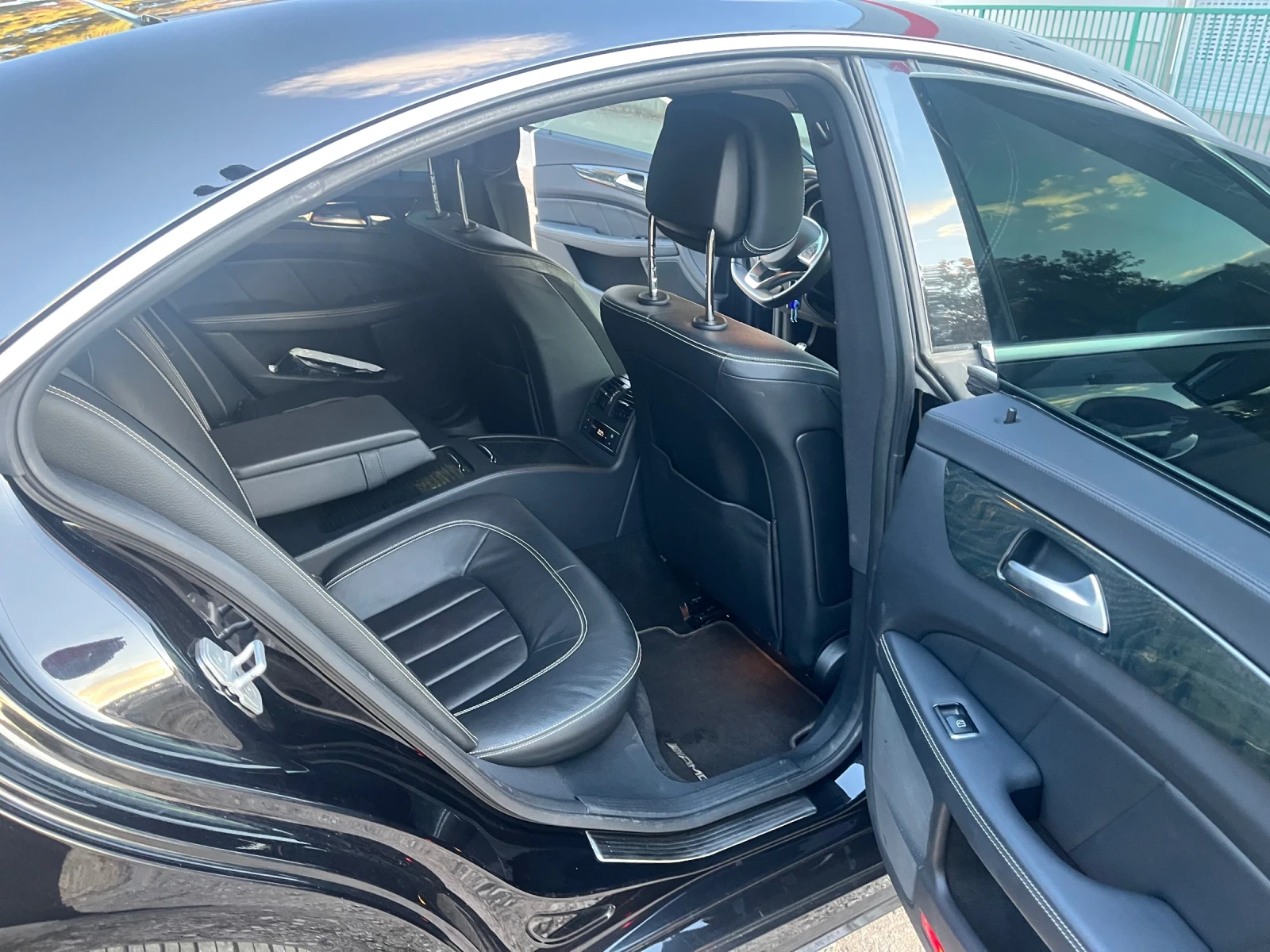 Mercedes-Benz CLS 350, снимка 9 - Автомобили и джипове - 56262014