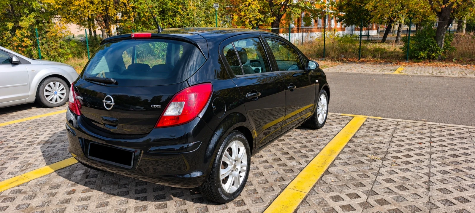 Opel Corsa, снимка 6 - Автомобили и джипове - 56552350