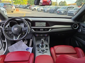 Alfa Romeo Stelvio Veloce* CARFAX* АВТОФИНАНСИРАНЕ* Цена до България* - 51999 лв. - 94661282 8