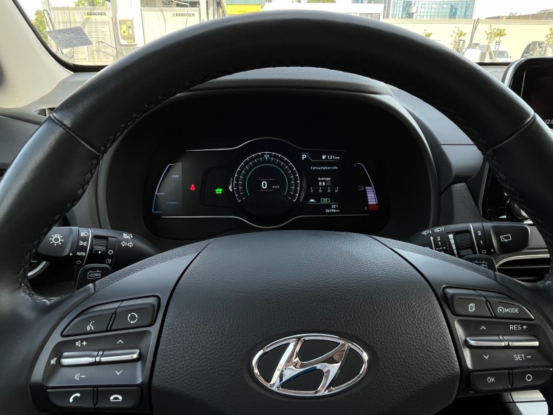 Hyundai Kona 42 kWh Термопомпа, снимка 8 - Автомобили и джипове - 46169988