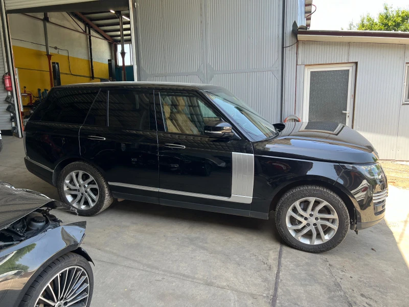 Land Rover Range rover Voque Autobiography, снимка 2 - Автомобили и джипове - 46189775