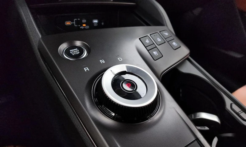 Kia Sportage Gasoline 1.6 Turbo 2WD Noblesse, снимка 9 - Автомобили и джипове - 51992613