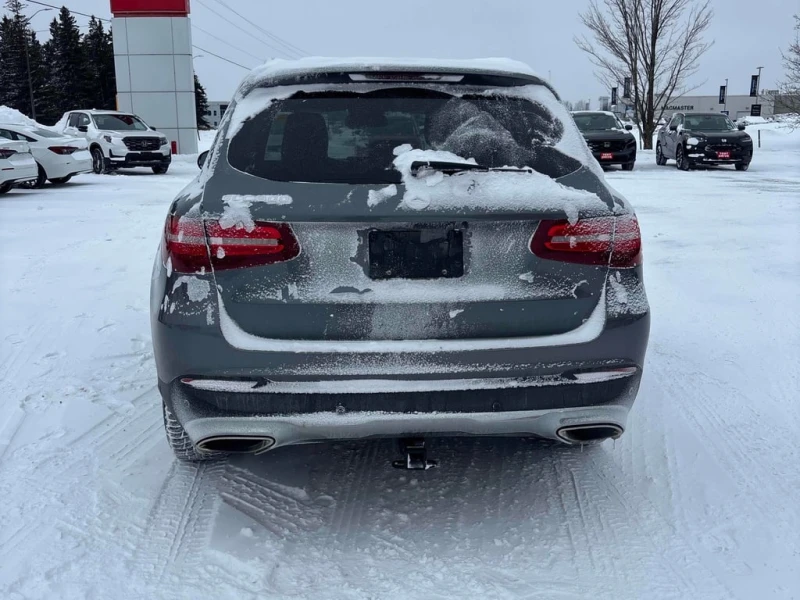 Mercedes-Benz GLC 300  CARFAX * ФИНАНСИРАНЕ, снимка 4 - Автомобили и джипове - 53115502