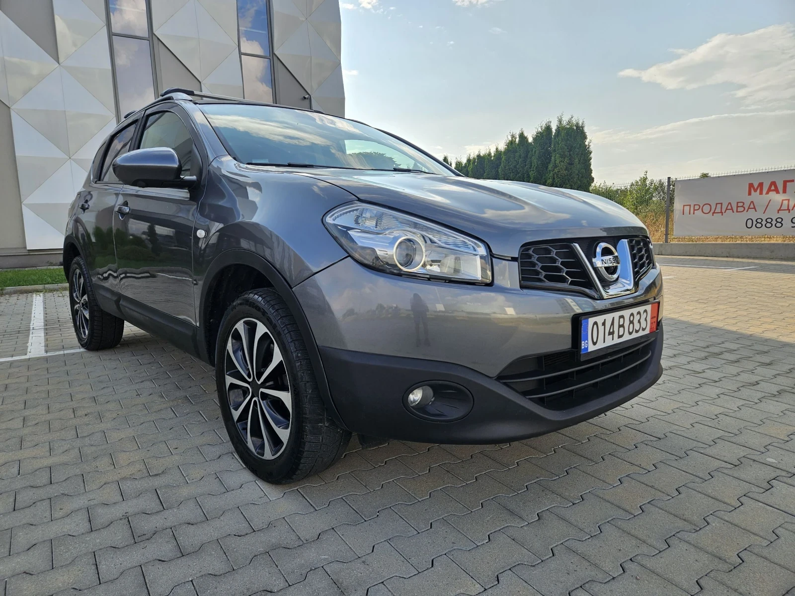 Nissan Qashqai 2.0i 4x4 360camera SWISS EDITION  - изображение 7