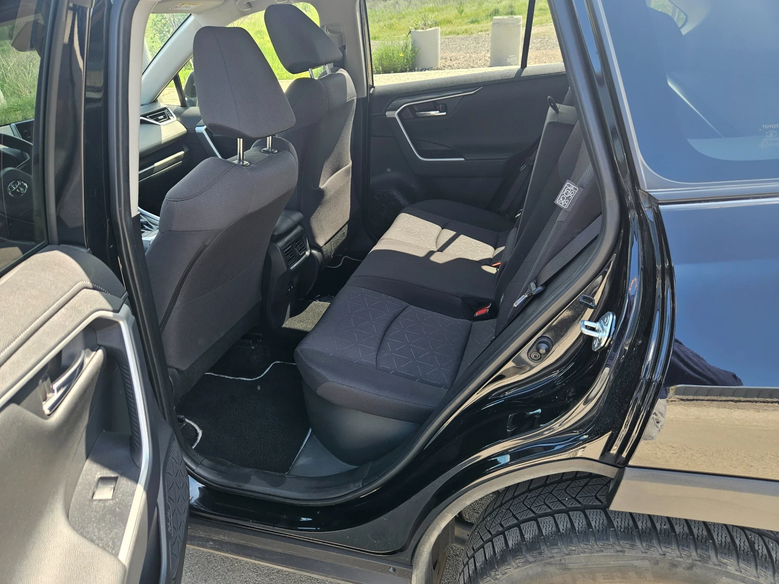 Toyota Rav4 2.5 HIBRID  "ТИМ ГЕРМАНИЯ" - изображение 9