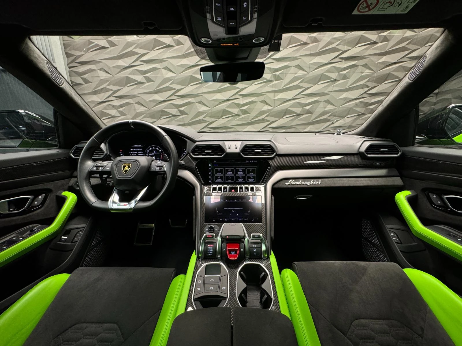 Lamborghini Urus Pearl Capsule* 3D B&O* Vent*  - изображение 5