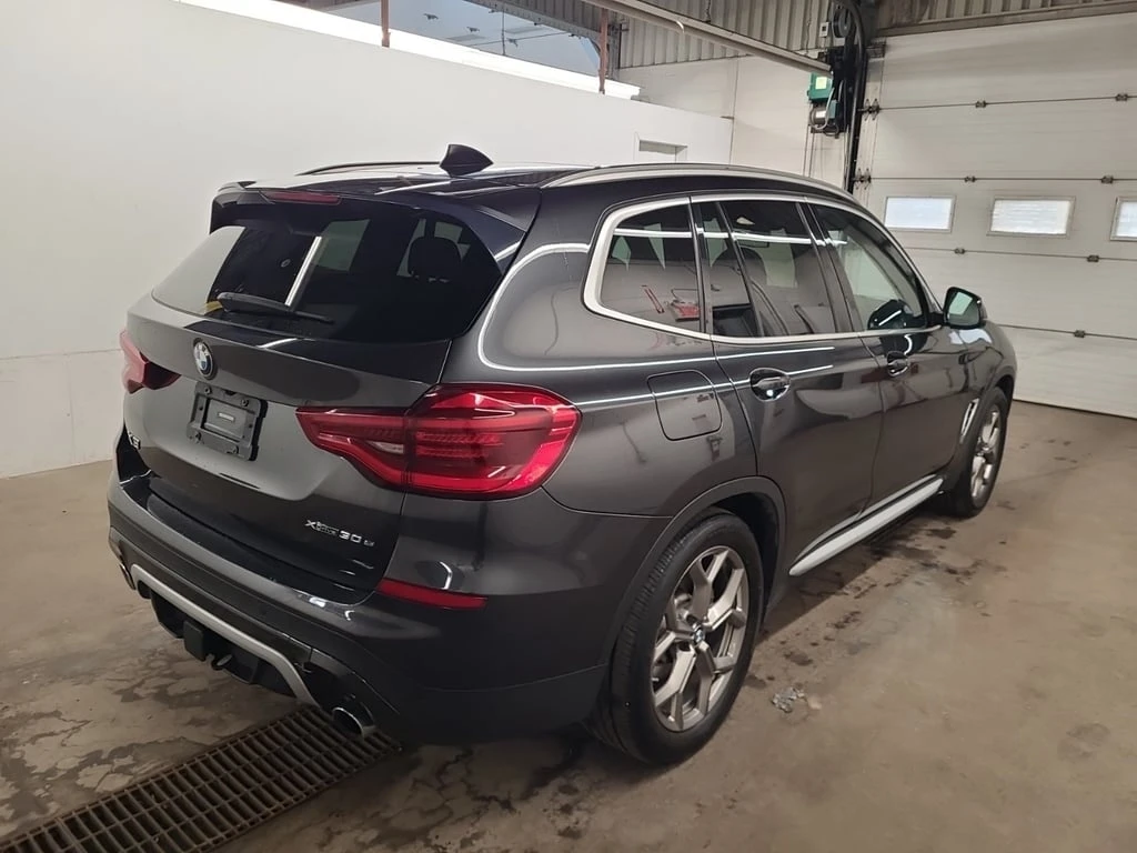 BMW X3 * XDRIVE30E * CARFAX * БЕЗ ПЪРВОНАЧАЛНА ВНОСКА - изображение 3