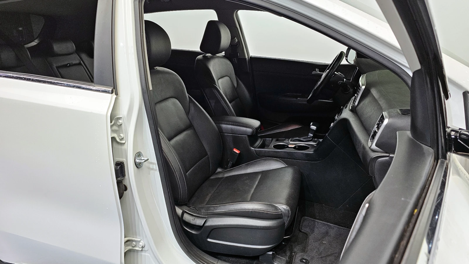 Kia Sportage 2.0 2WD PRESTIGE autogeorge.com | Mobile.bg � ����������� 9