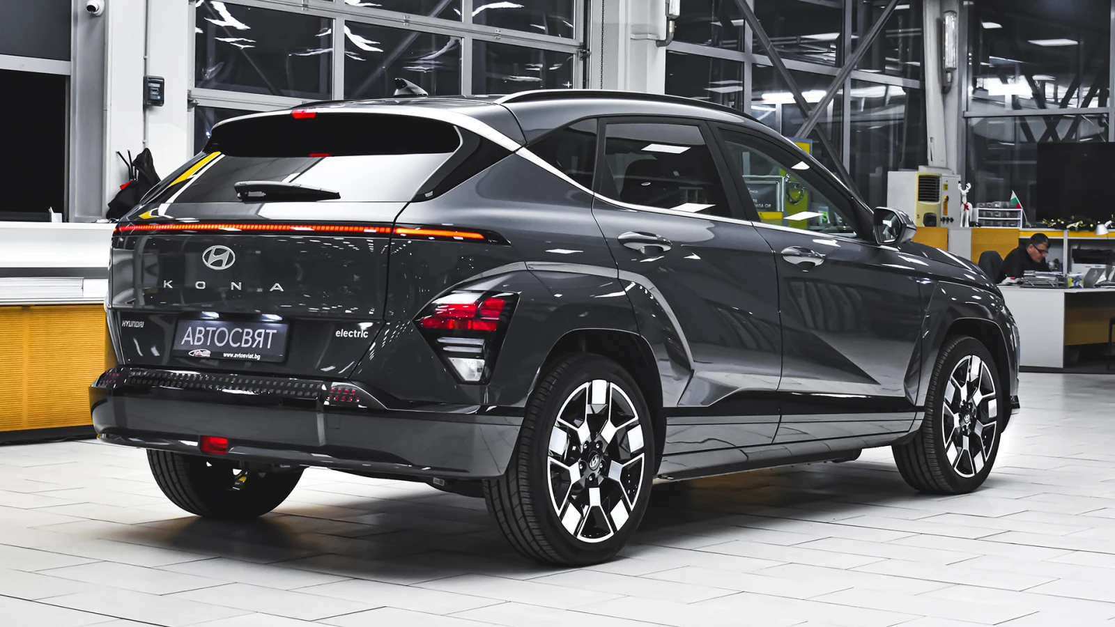 Hyundai Kona II Electric 65.4 kWh Premium - изображение 6