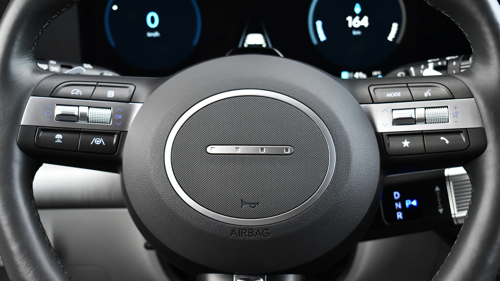 Hyundai Kona II Electric 65.4 kWh Premium - изображение 9