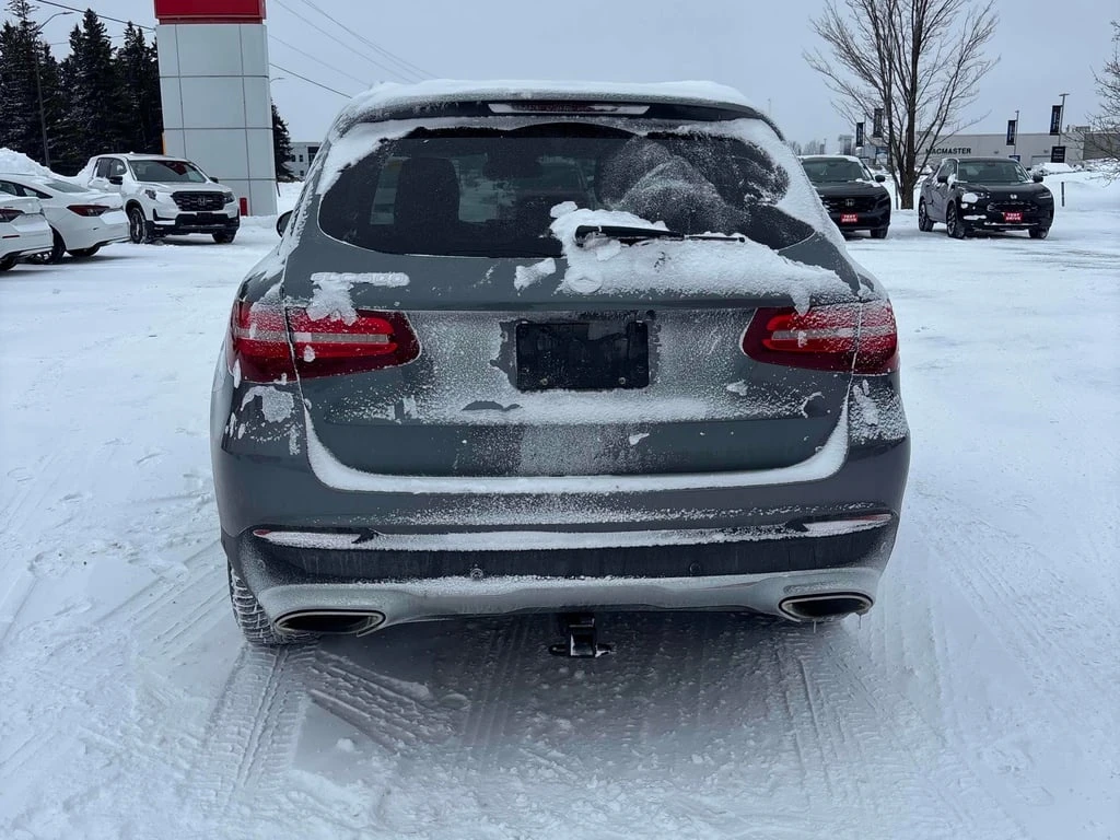 Mercedes-Benz GLC 300  CARFAX * ФИНАНСИРАНЕ - изображение 4