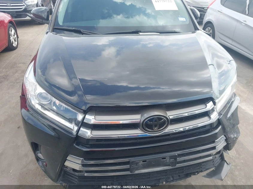 Toyota Highlander 3.5l Limited, снимка 13 - Автомобили и джипове - 54528675
