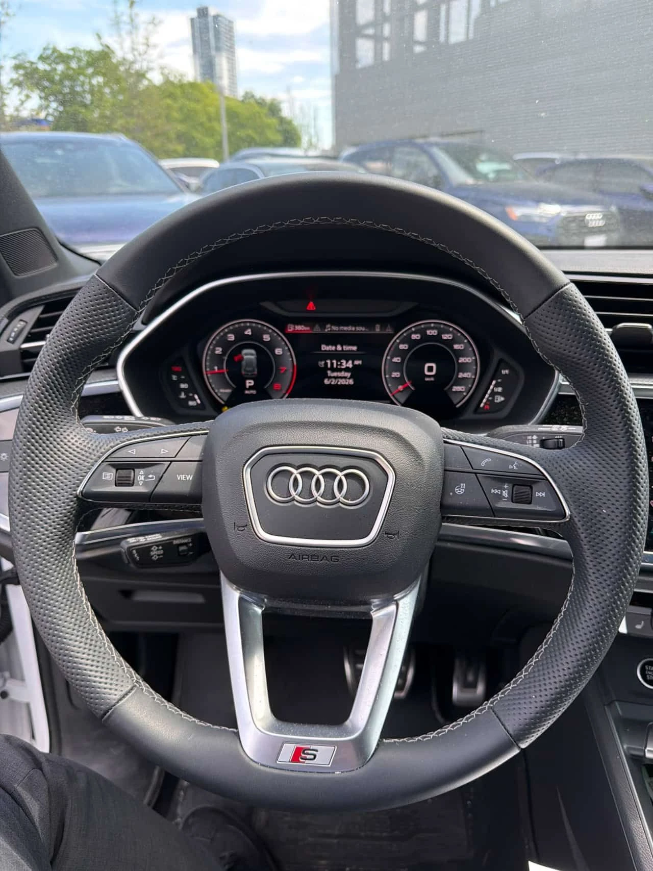Audi Q3 Technik S LINE/ПАНОРАМА/ДИСТРОНИК/360/OT AUDI, снимка 7 - Автомобили и джипове - 54759264
