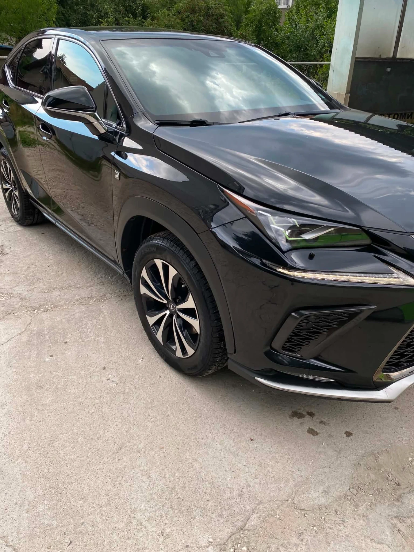 Lexus NX 300h F SPORT, снимка 11 - Автомобили и джипове - 55160575
