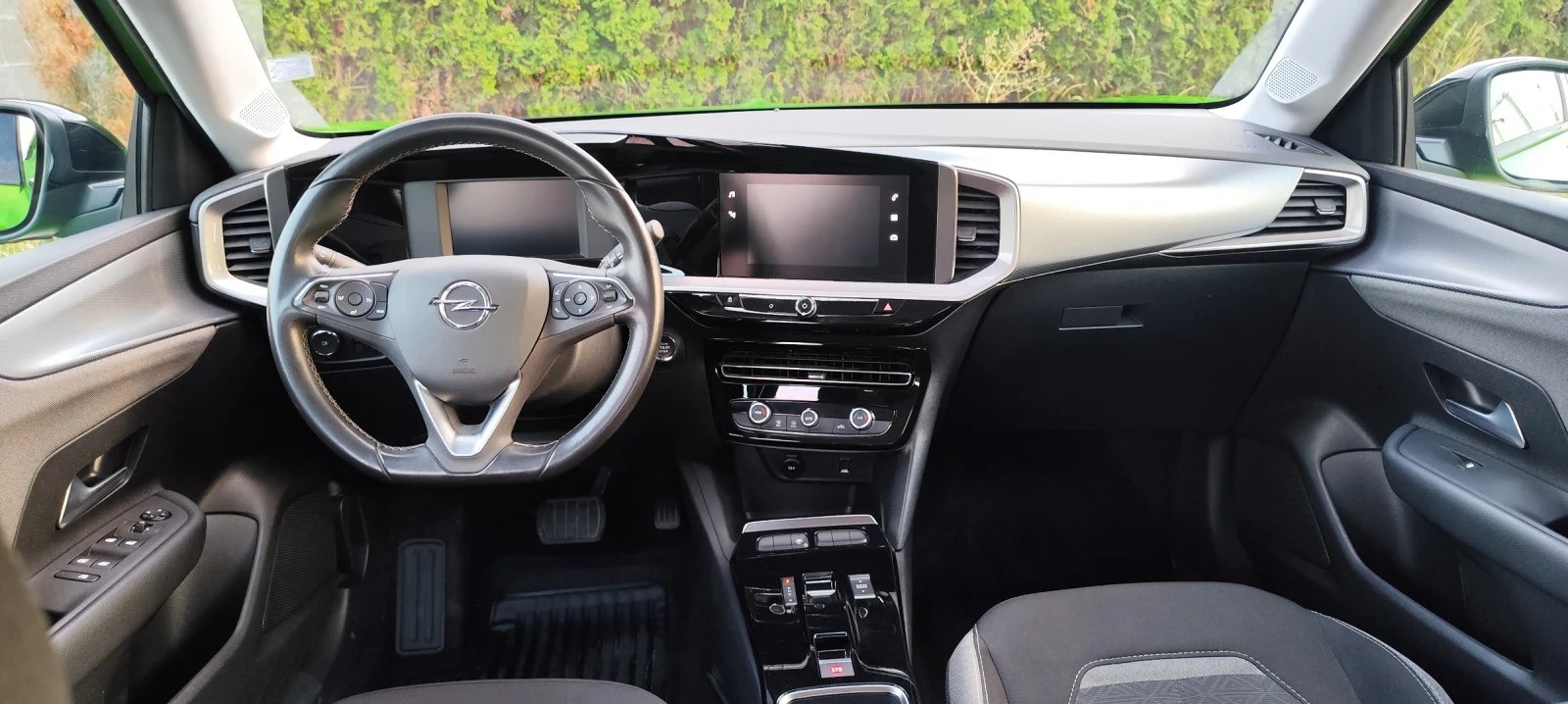 Opel Mokka Electric , снимка 5 - Автомобили и джипове - 55608272