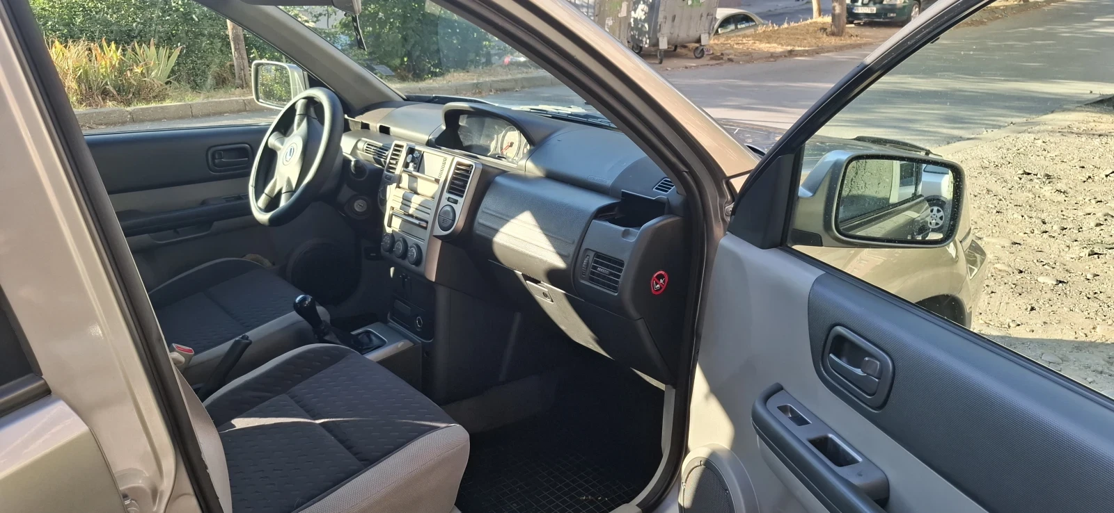 Nissan X-trail 2000, снимка 5 - Автомобили и джипове - 55618492
