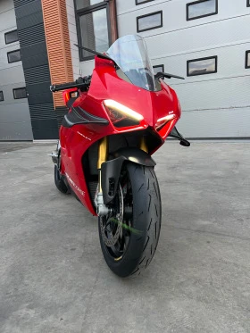 Ducati Panigale  V4S AKRAPOVIC | Mobile.bg    16