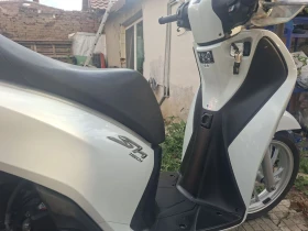 Обява за продажба на Honda Sh Уникално запазен 150i 2015г.ABS старт стоп система ~2 799 лв. - изображение 2