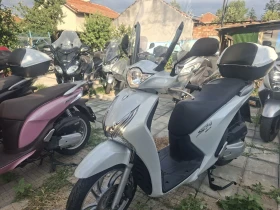Обява за продажба на Honda Sh Уникално запазен 150i 2015г.ABS старт стоп система ~2 799 лв. - изображение 4